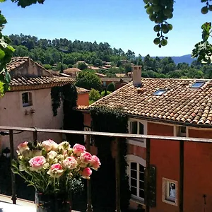 La Dame Au Balcon Appartement Roussillon en Isere